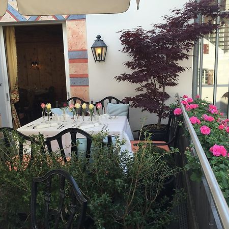 Hotel Weiss Kreuz Malans Extérieur photo