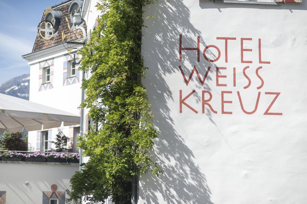 Hotel Weiss Kreuz Malans Extérieur photo