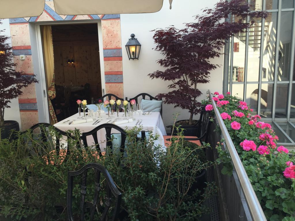 Hotel Weiss Kreuz Malans Extérieur photo